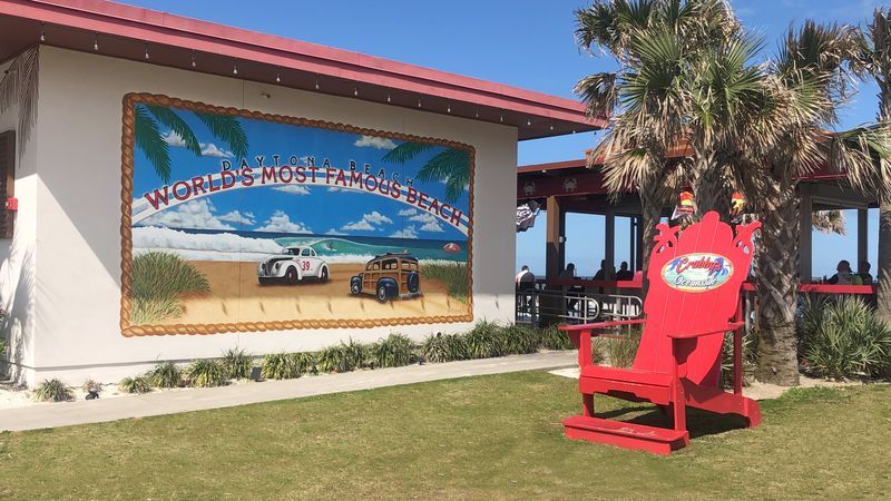 Crabby’s Oceanside, Daytona Beach