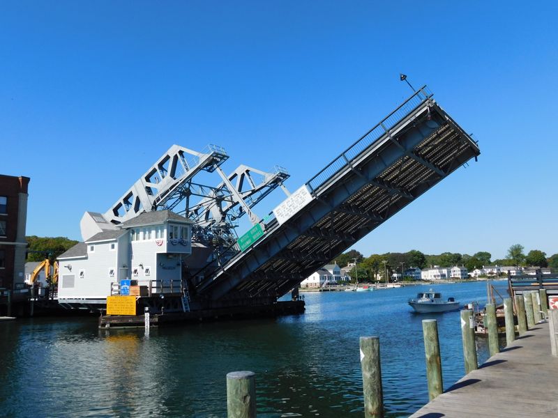 Mystic River Bascule Bridge: An Engineering Icon
