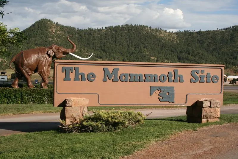 Mammoth Site, Hot Springs