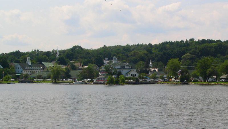 The Scenic Beauty of Lake Winnipesaukee