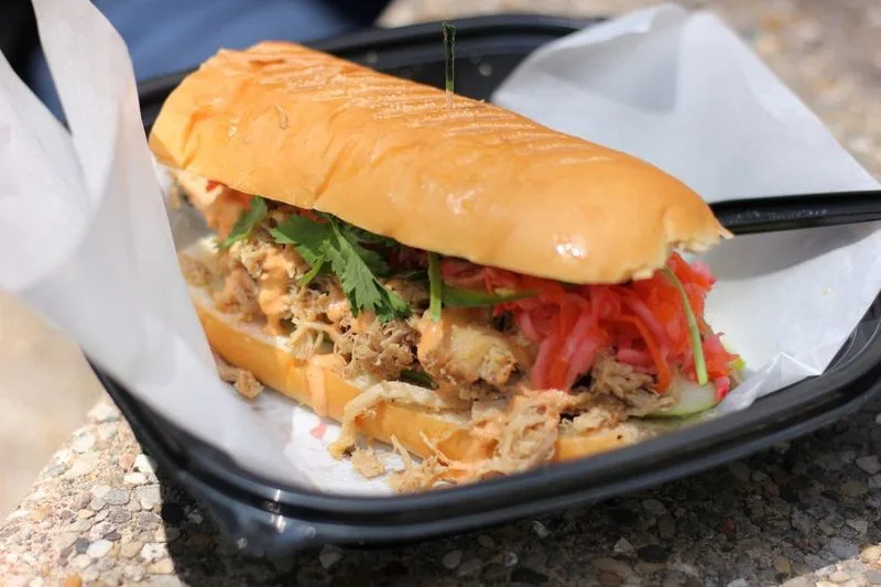 Decio Café (on-campus)