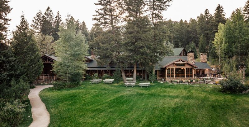 Mountain Sky Guest Ranch – Emigrant, MT