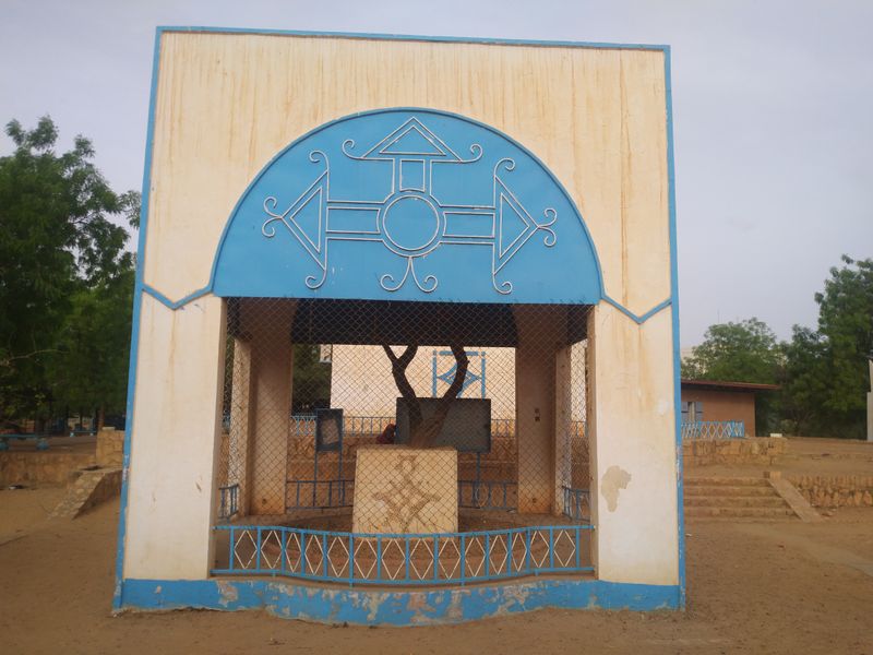 The Tree of Tenere (Niger)