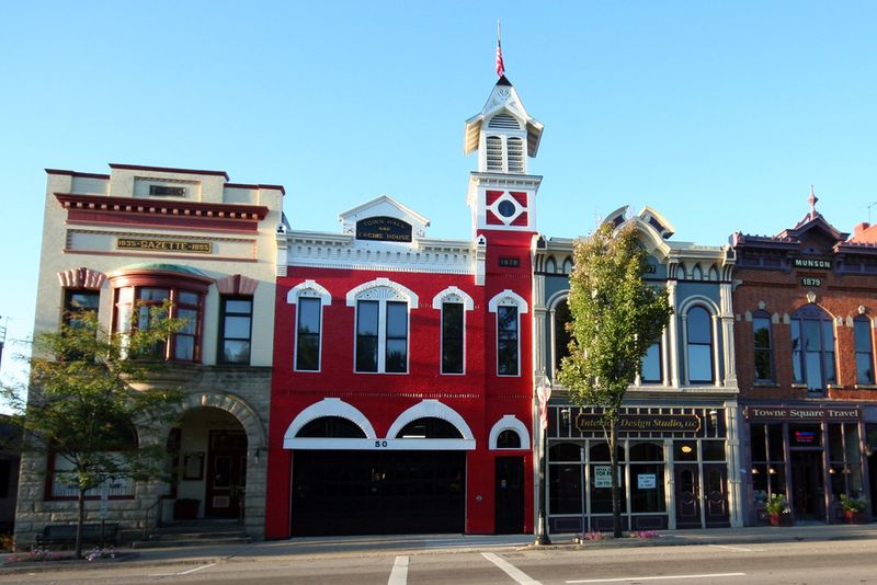 Medina Square