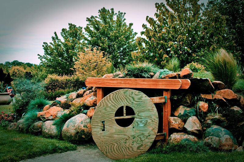 The Oregon Garden’s Hobbit House – Silverton