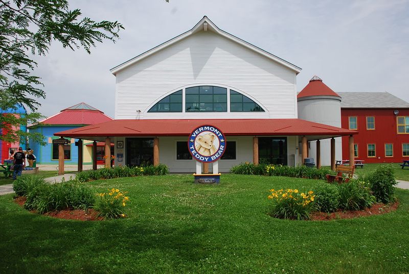 Vermont Teddy Bear Factory – Shelburne, Vermont