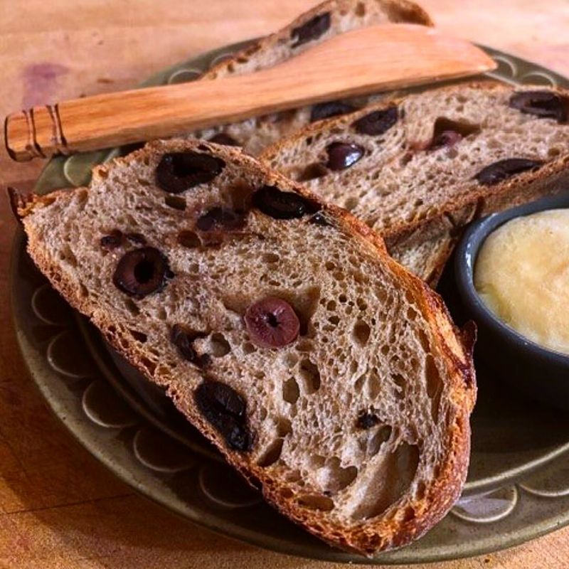 Red Hen Baking Company — Middlesex