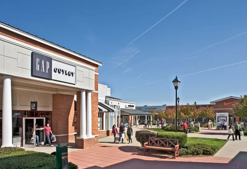 Leesburg Premium Outlets