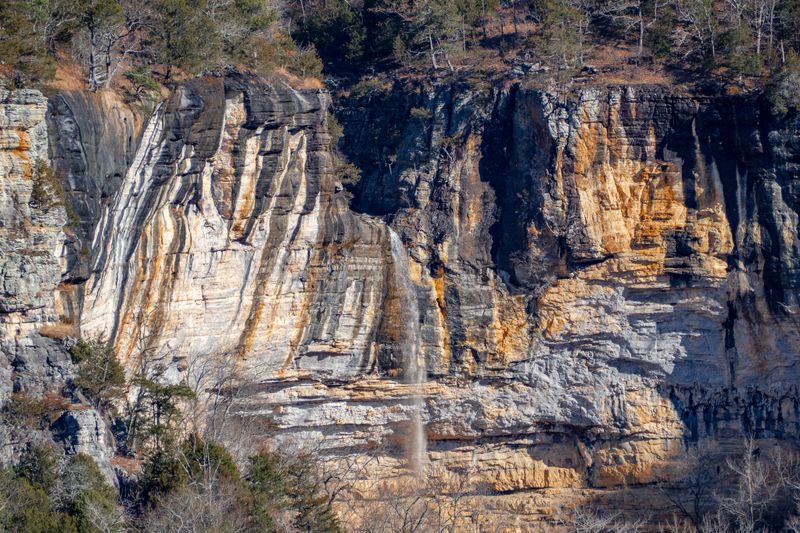 Hemmed-In Hollow Falls – Arkansas