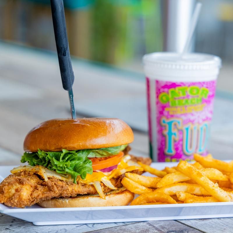 Fudpucker’s Beachside Bar & Grill