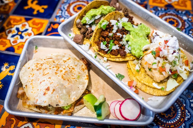 Taquería El Barrio – Fenway/Kenmore Truck