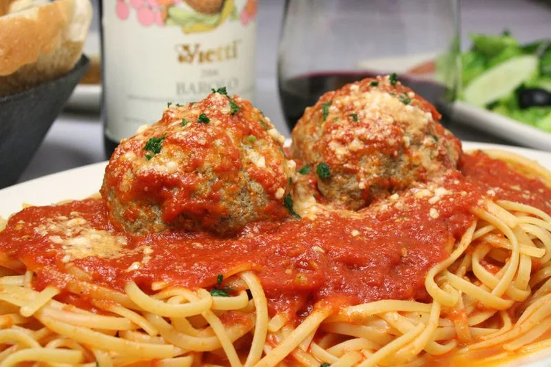 La Famiglia Giorgio's Restaurant