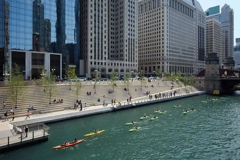 Chicago Riverwalk, Illinois
