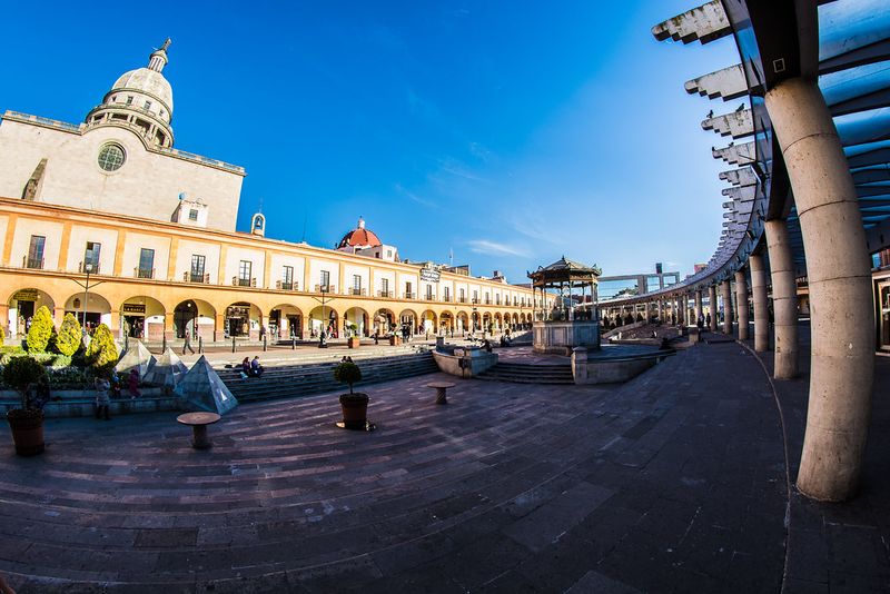 Gonzalez Plaza