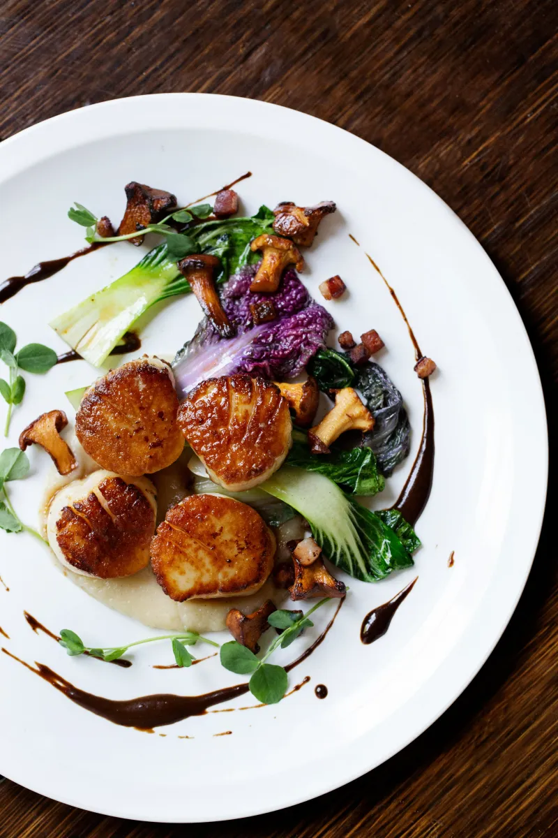 Artisan at Four Columns Inn (Newfane)