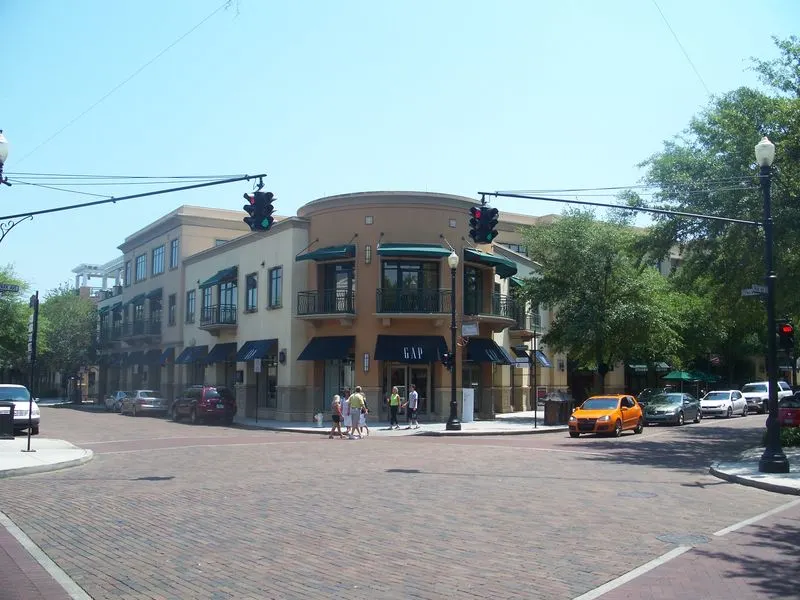 Discover Local Eats in Winter Park