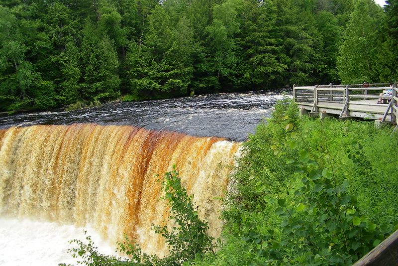 Tahquamenon Falls State Park
