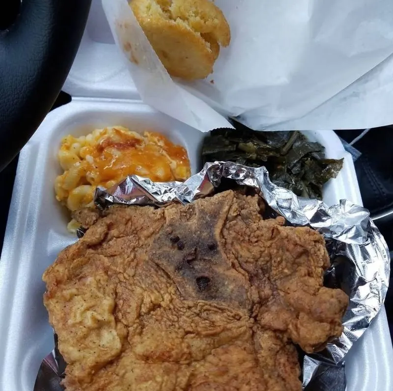 La'Wan's Soul Food Restaurant