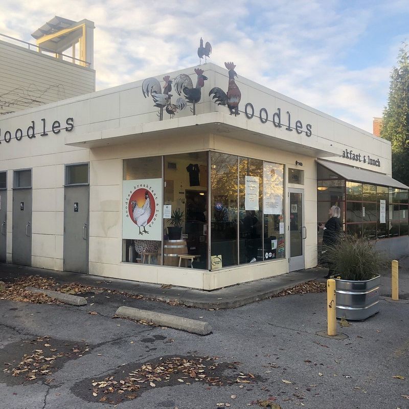 Doodles Breakfast & Lunch — Lexington