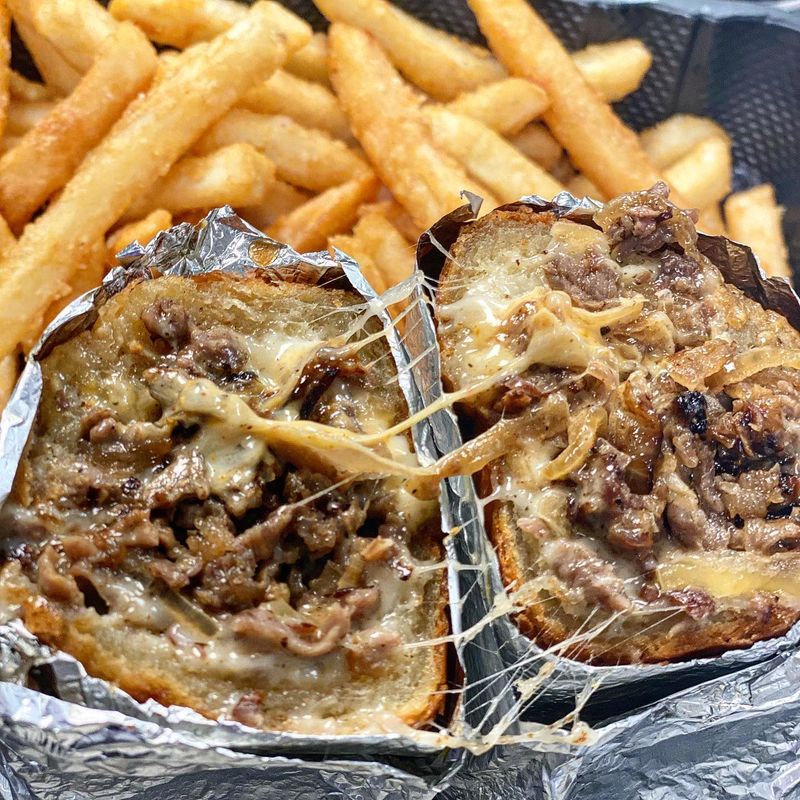 Ms. Girlee’s Kitchen, Norfolk