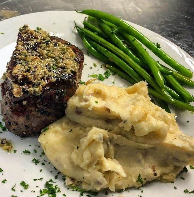 The Steakhouse on Whitemarsh — Savannah (Whitemarsh Island)