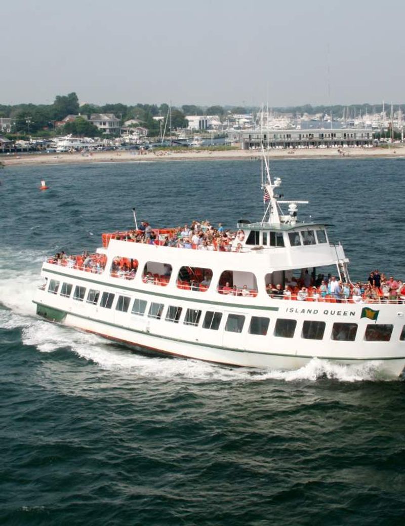 Respect quiet areas and other passengers