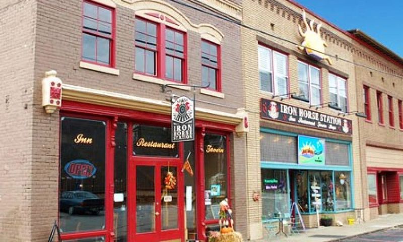 Iron Horse Station Restaurant