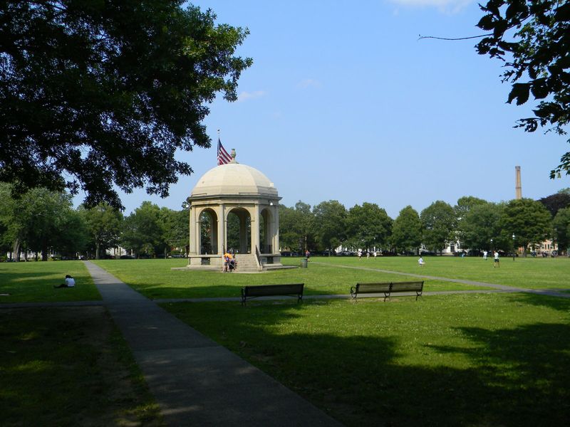 Visit the Salem Common