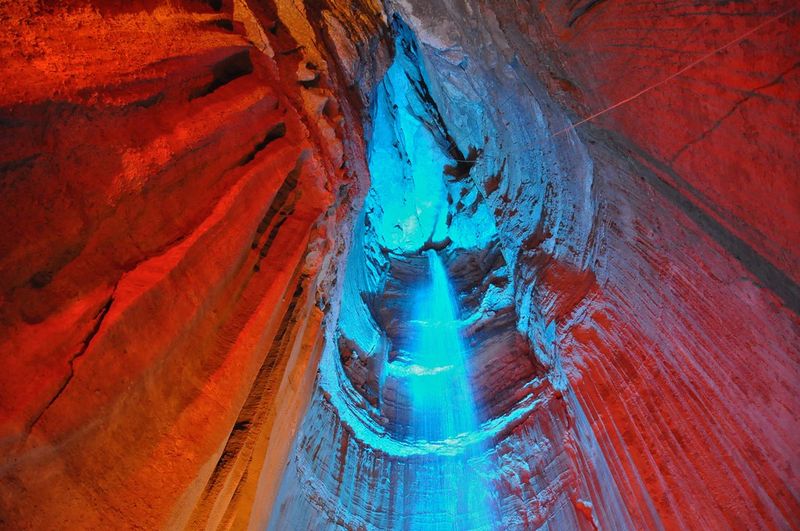 Ruby Falls – Tennessee