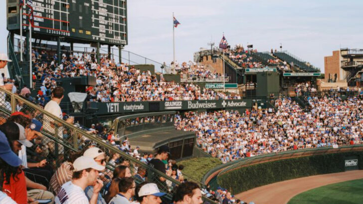 The 24 most “American” experiences to share with friends visiting the U.S.