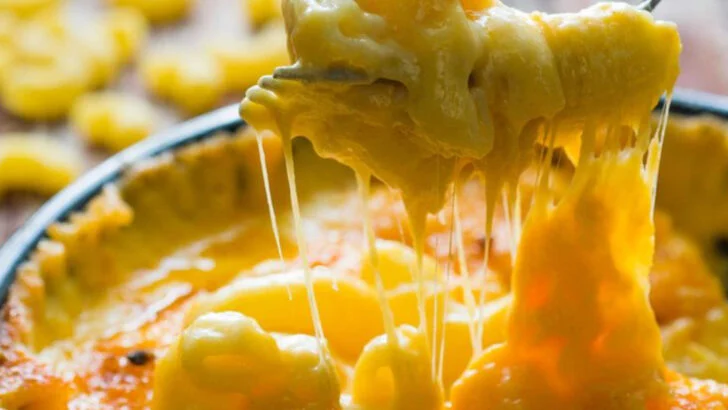 The 9 Creamiest Mac and Cheese Spots in Wisconsin