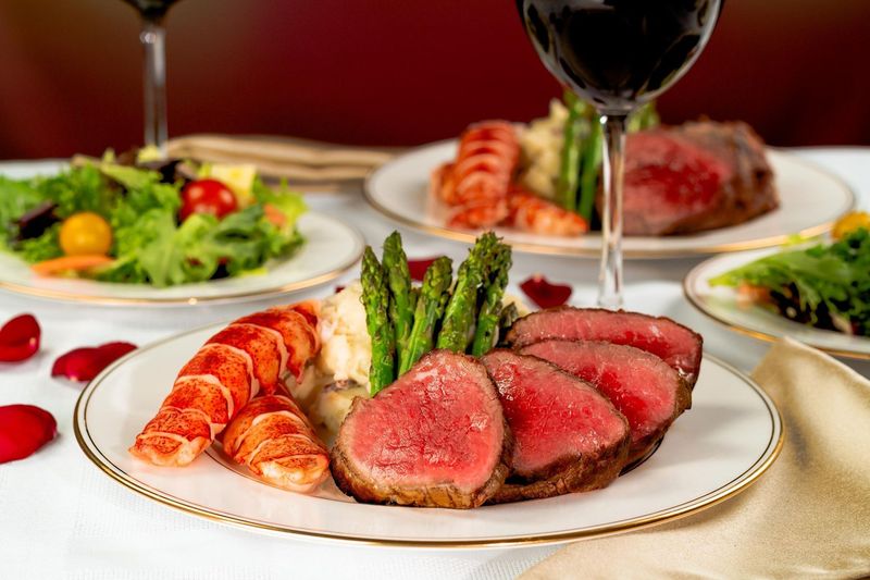 The Capital Grille, Charlotte