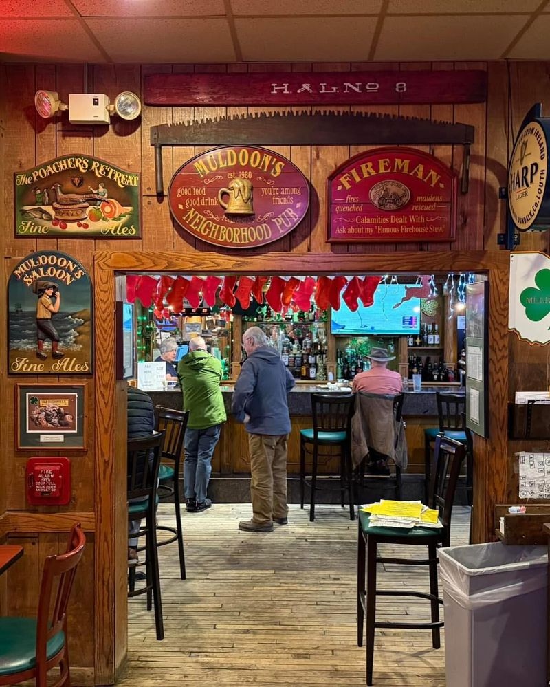 Muldoon’s Saloon & Eatery