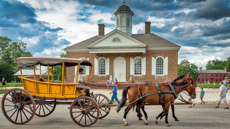 Colonial Courthouse