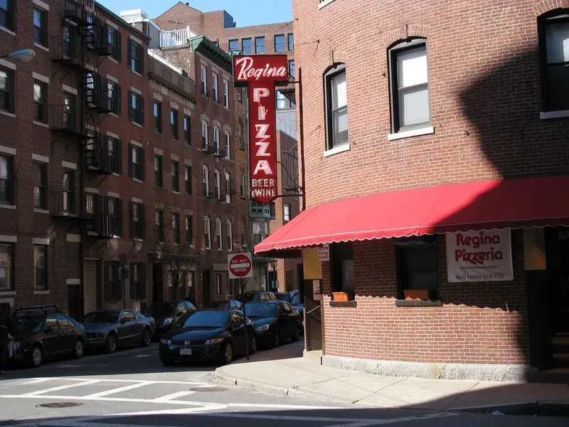 Regina Pizzeria