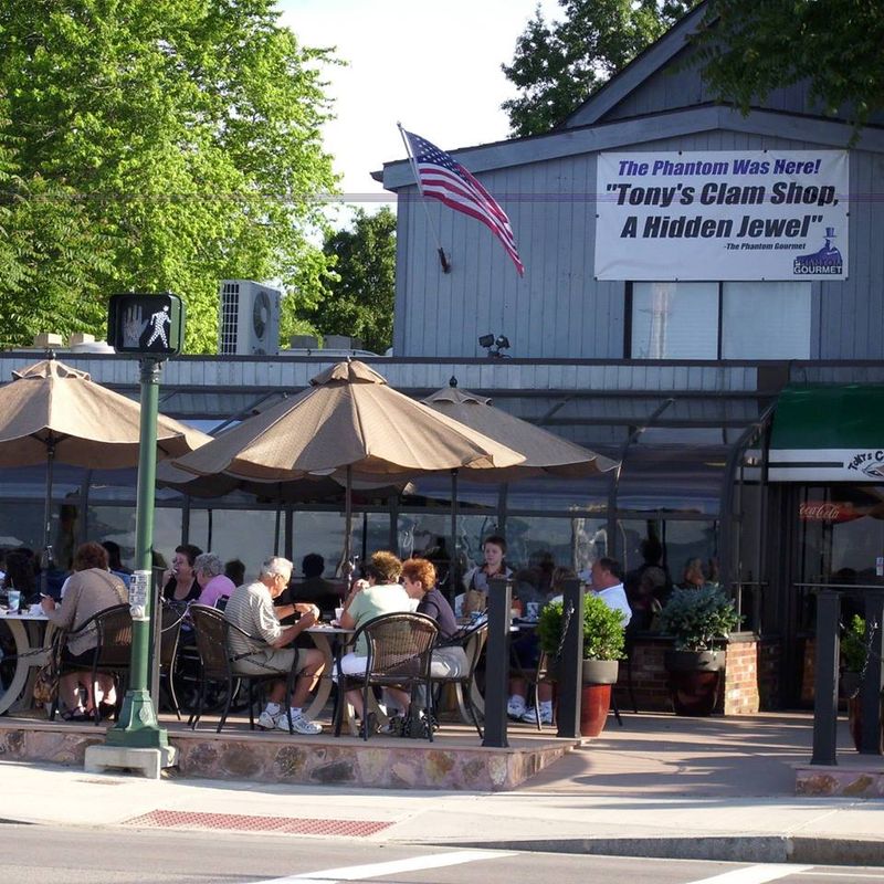 Tony’s Clam Shop – Boston