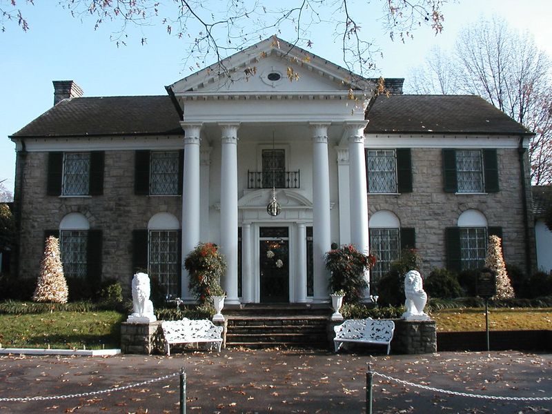 Graceland – Memphis, Tennessee
