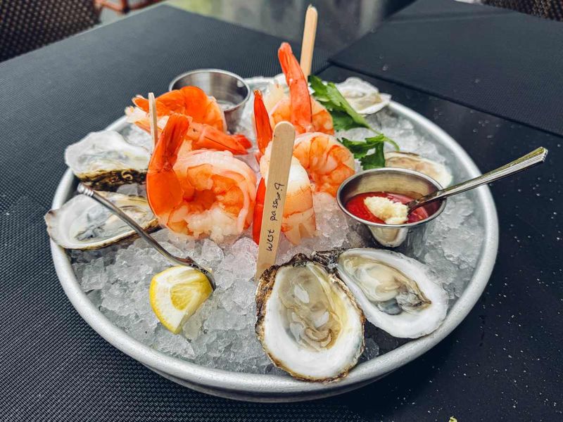 Midtown Oyster Bar