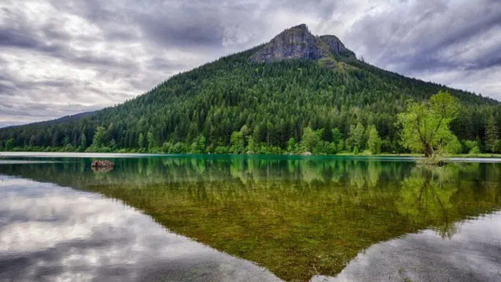 The Most Stunning Hiking Trails in the Pacific Northwest You Can’t Miss