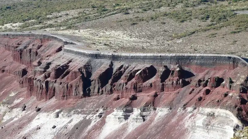 The Pink and White Terraces (New Zealand)