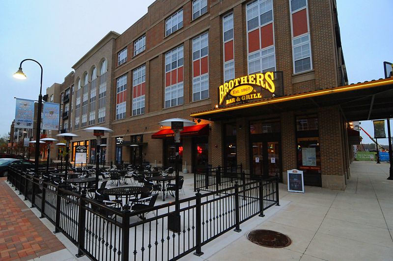 Brothers Bar & Grill (Eddy Street)