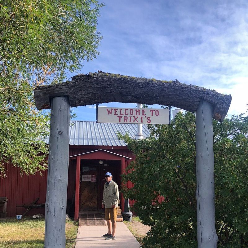 Trixi’s Antler Saloon – Ovando