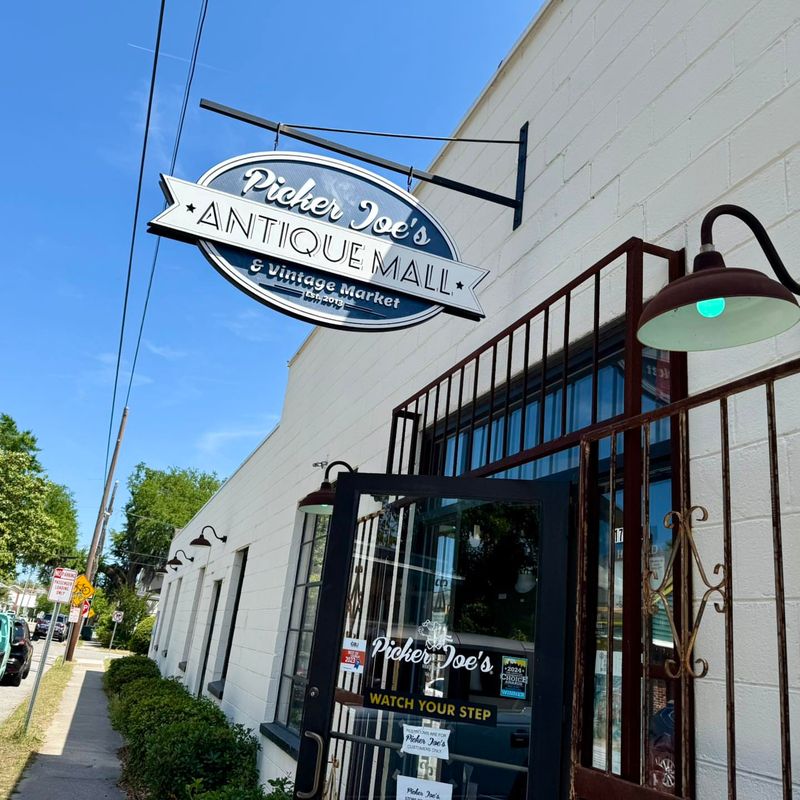 Picker Joe’s – Savannah, GA