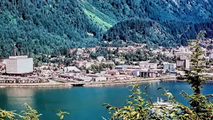 The reality of daily life in Alaska’s remote villages that tourists don’t expect