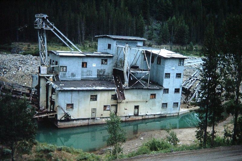 Yankee Fork Gold Dredge
