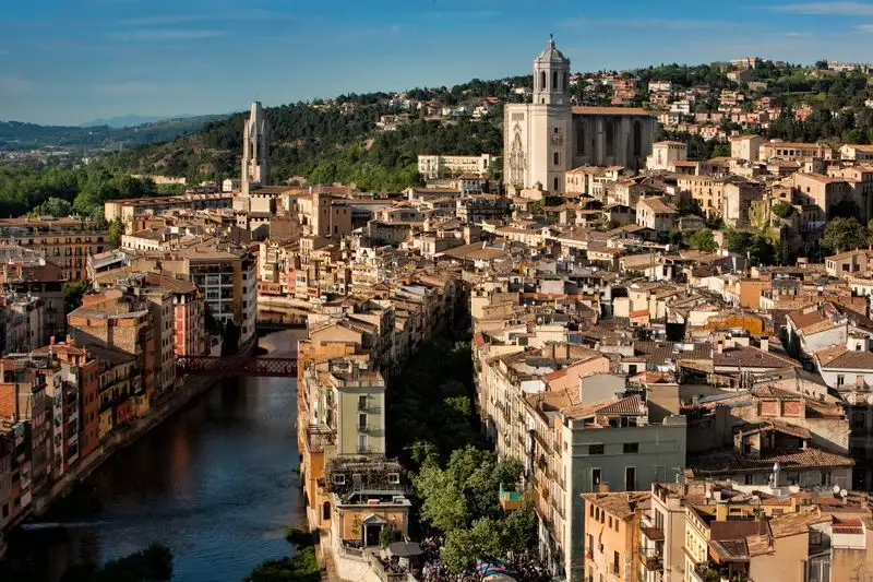Explore lesser-known attractions vs. only the famous sites