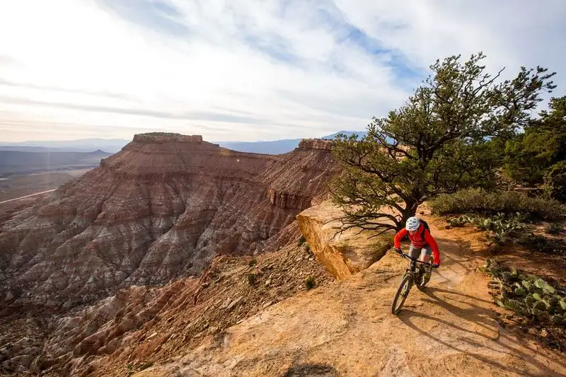 Gooseberry Mesa (nearby)