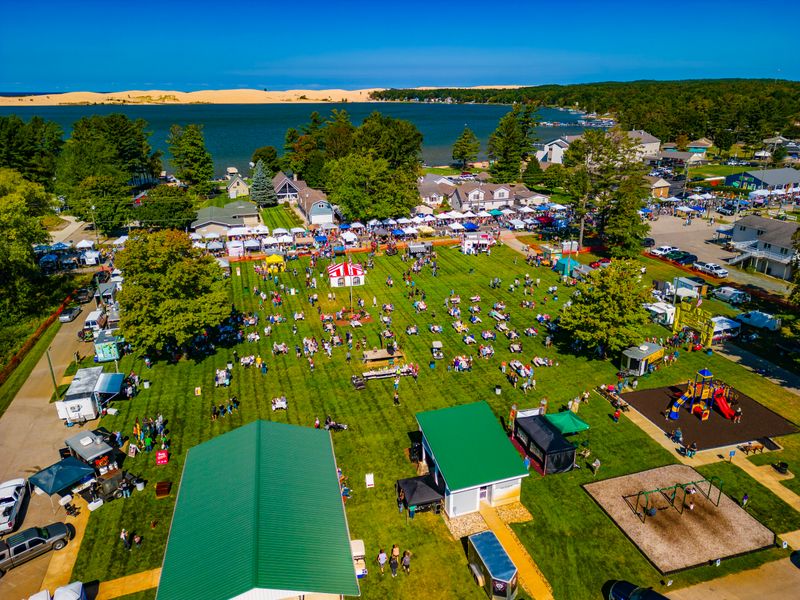Silver Lake Sand Dunes Apple & BBQ Festival — Silver Lake (Mears/Hart), MI