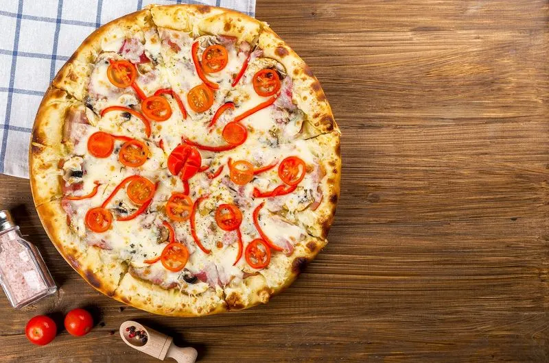 Fellini’s Pizza (Multiple ATL Locations)