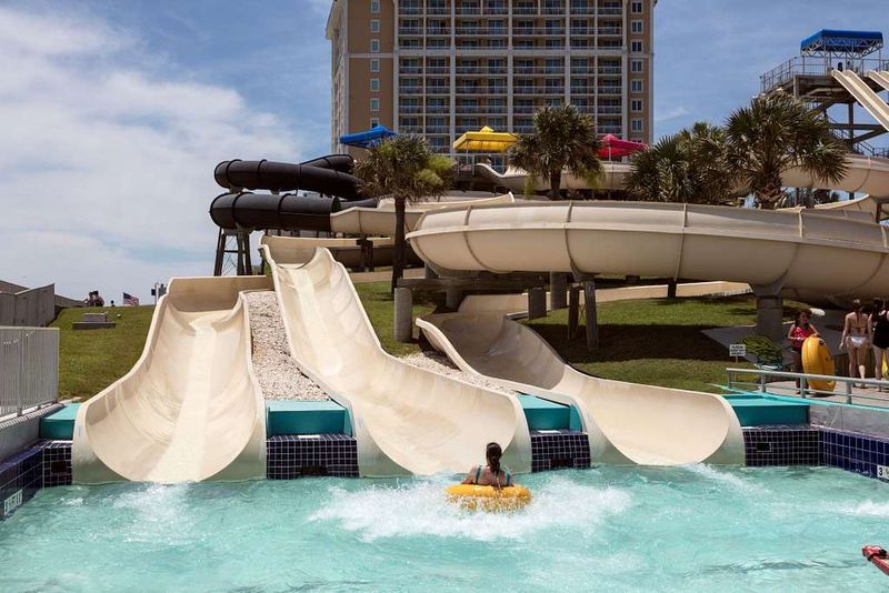 Myrtle Waves Water Park